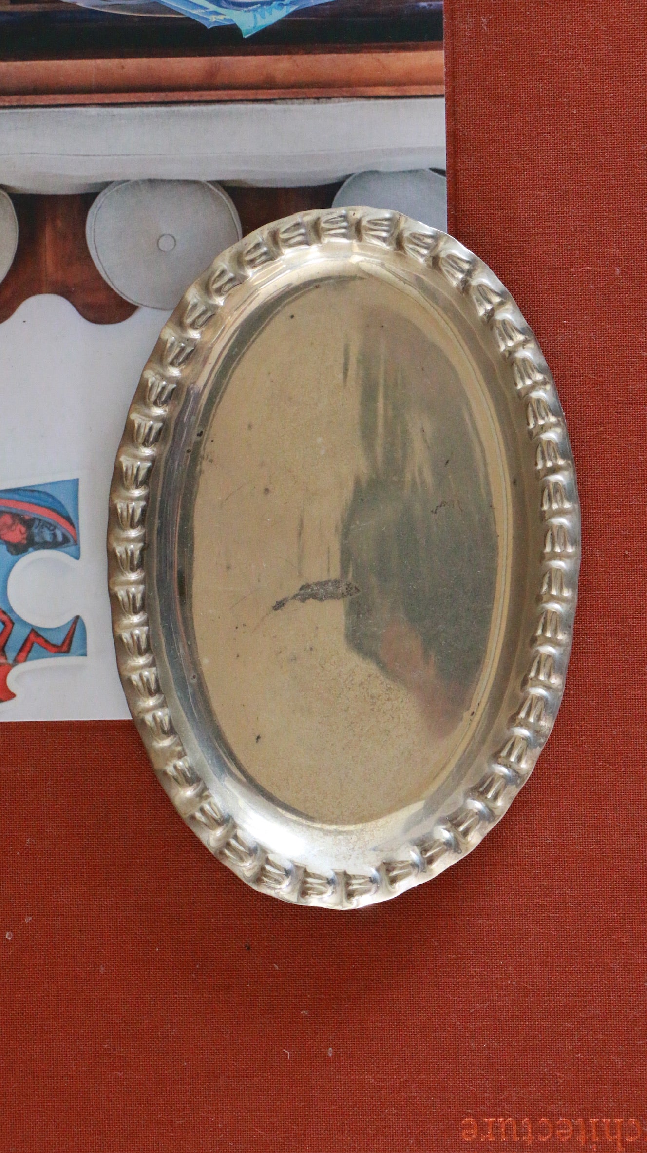 Vintage Silver‑Plated Oval Tray with Scalloped Edge