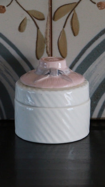 Vintage Fitz and Floyd Round Hat Lid Trinket Box