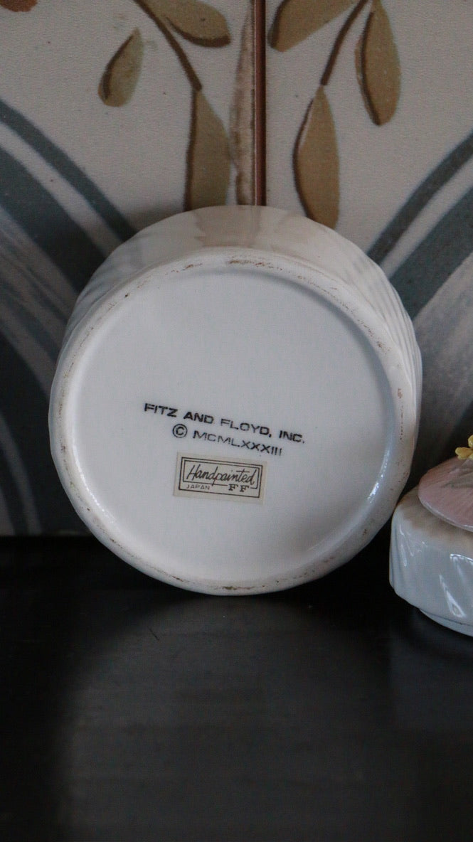 Vintage Fitz and Floyd Round Hat Lid Trinket Box