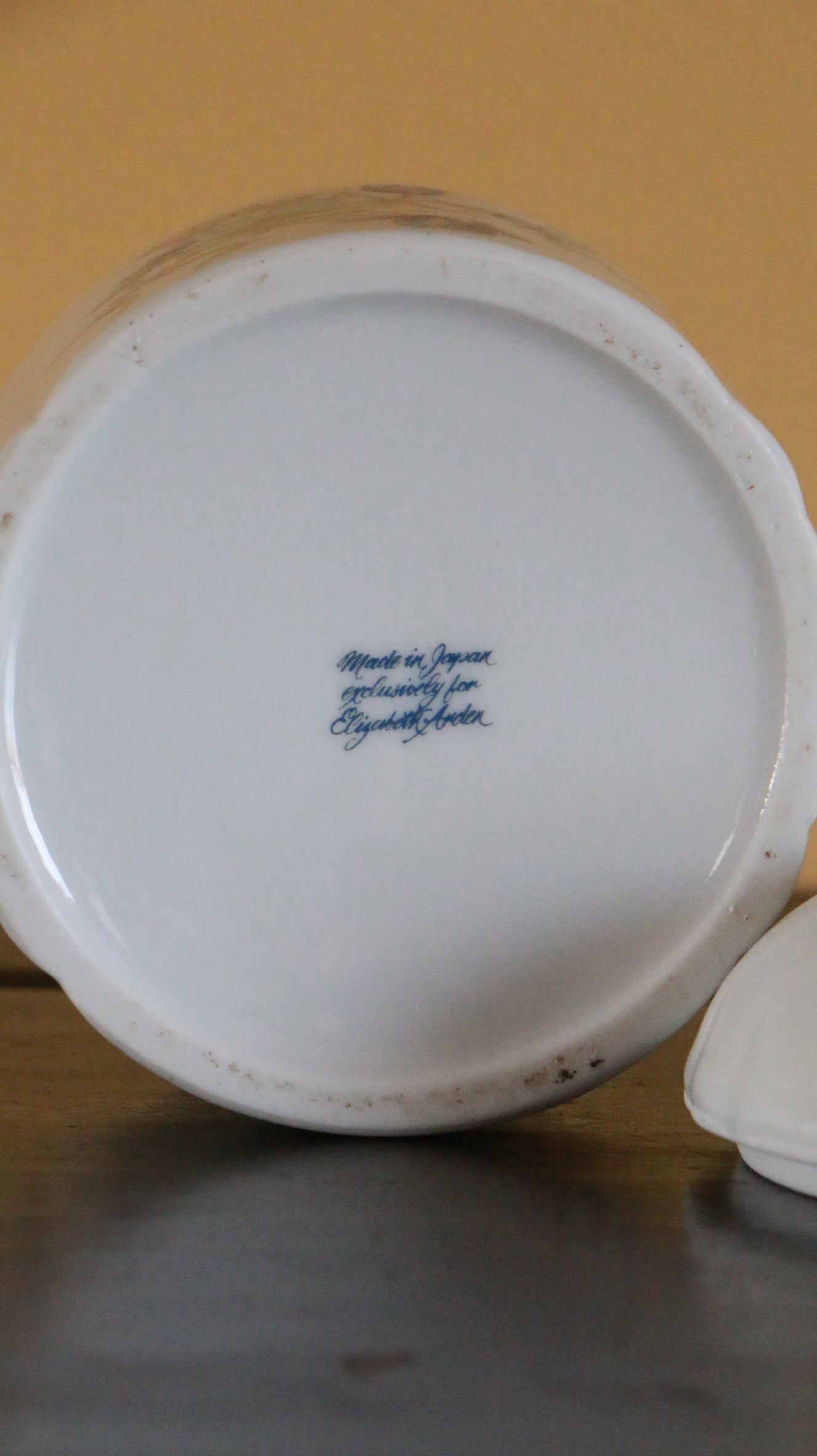 Vintage Elizabeth Arden Floral Japan Trinket Box