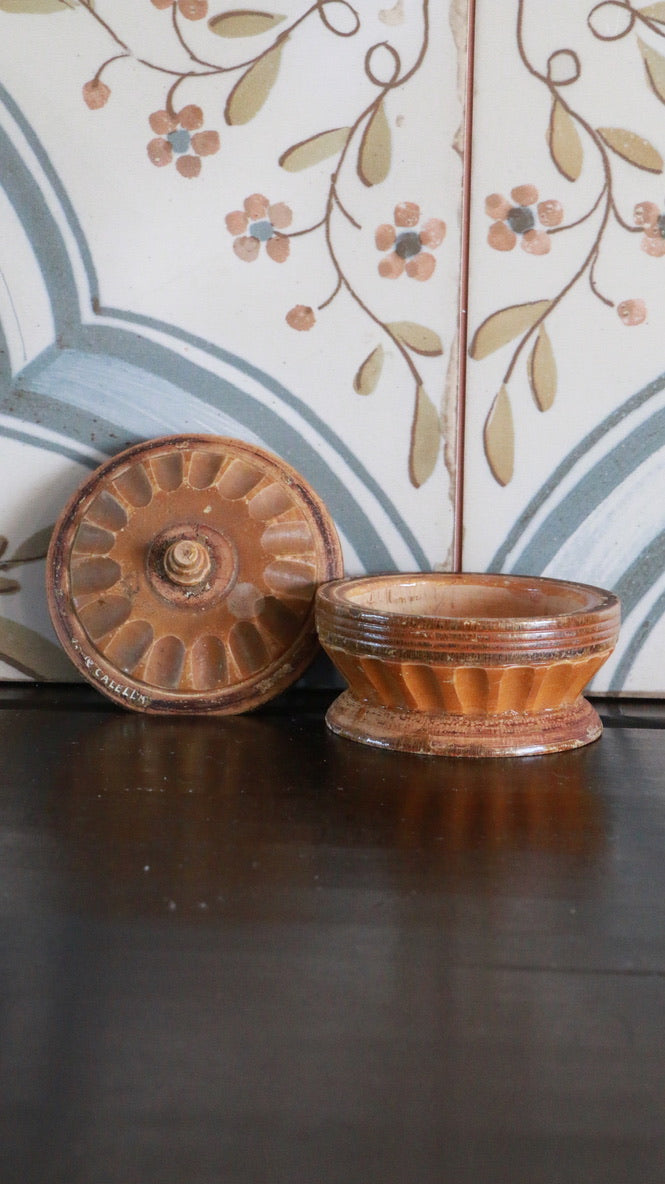 Vintage Wooden Carved Folk Art Trinket Box
