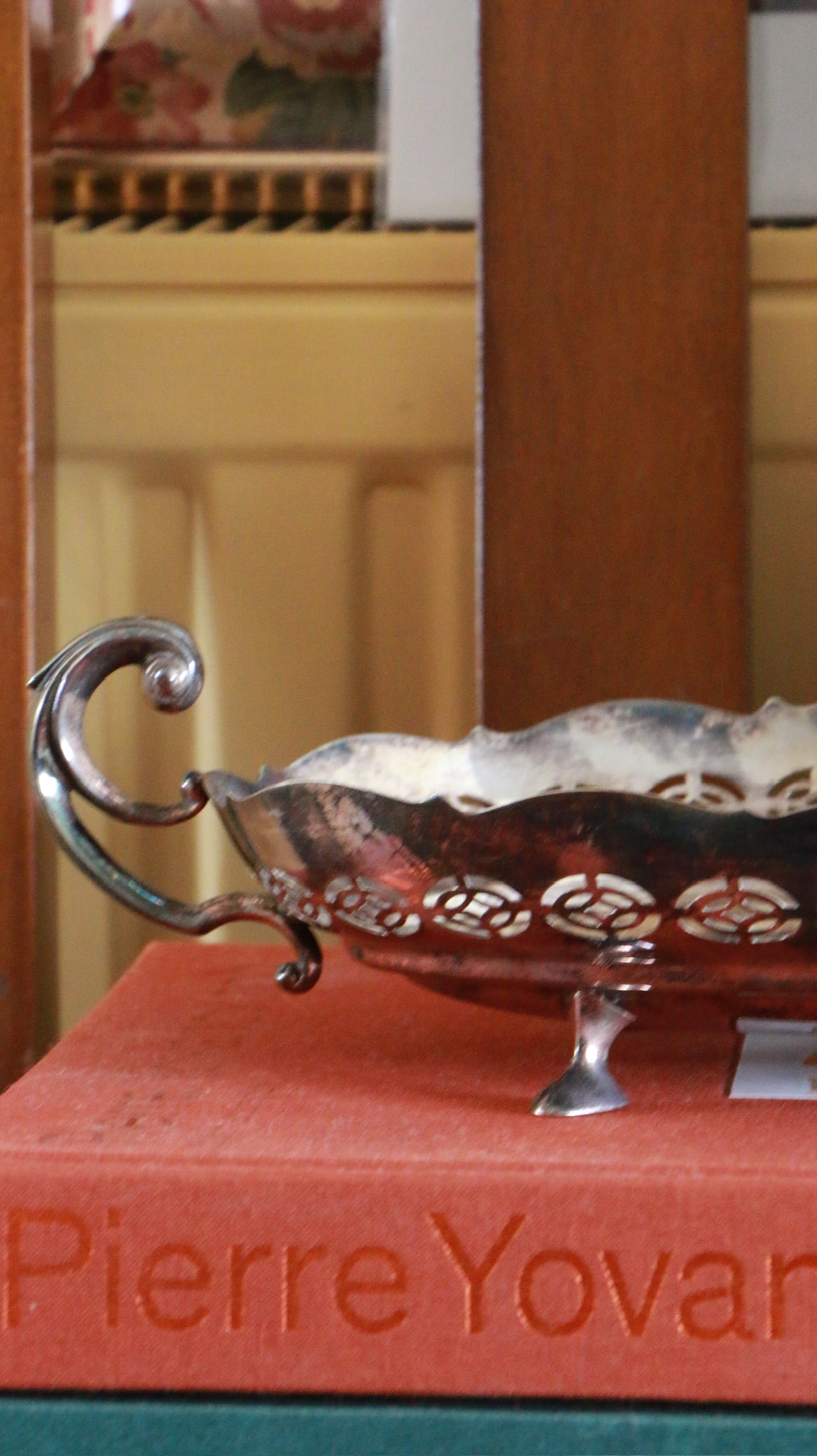 Vintage Silver-Plated Pierced Dish with Handles (EJW 1844–1949)