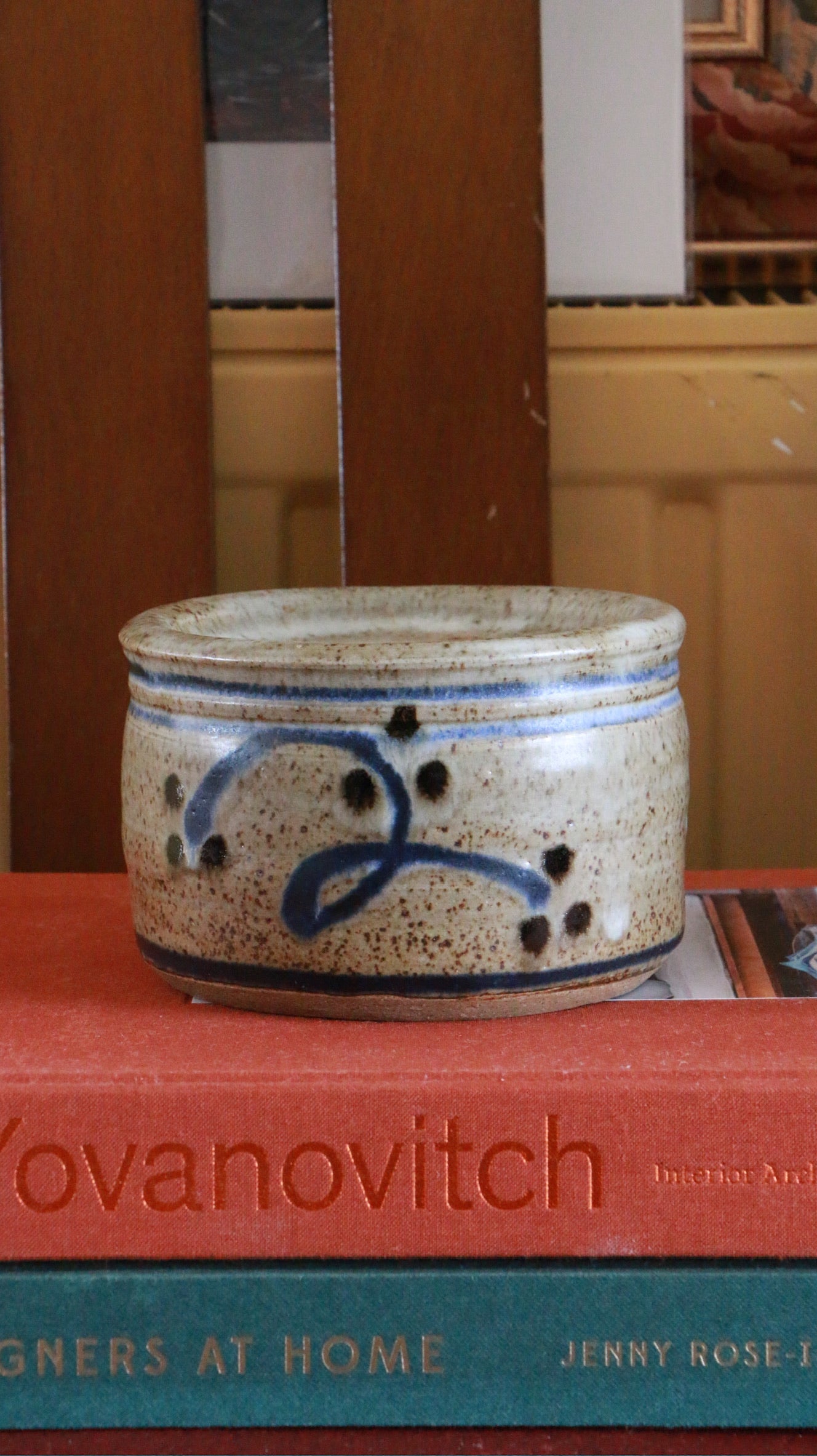 Vintage Rossmore Country Pottery Ceramic Warmer Stand