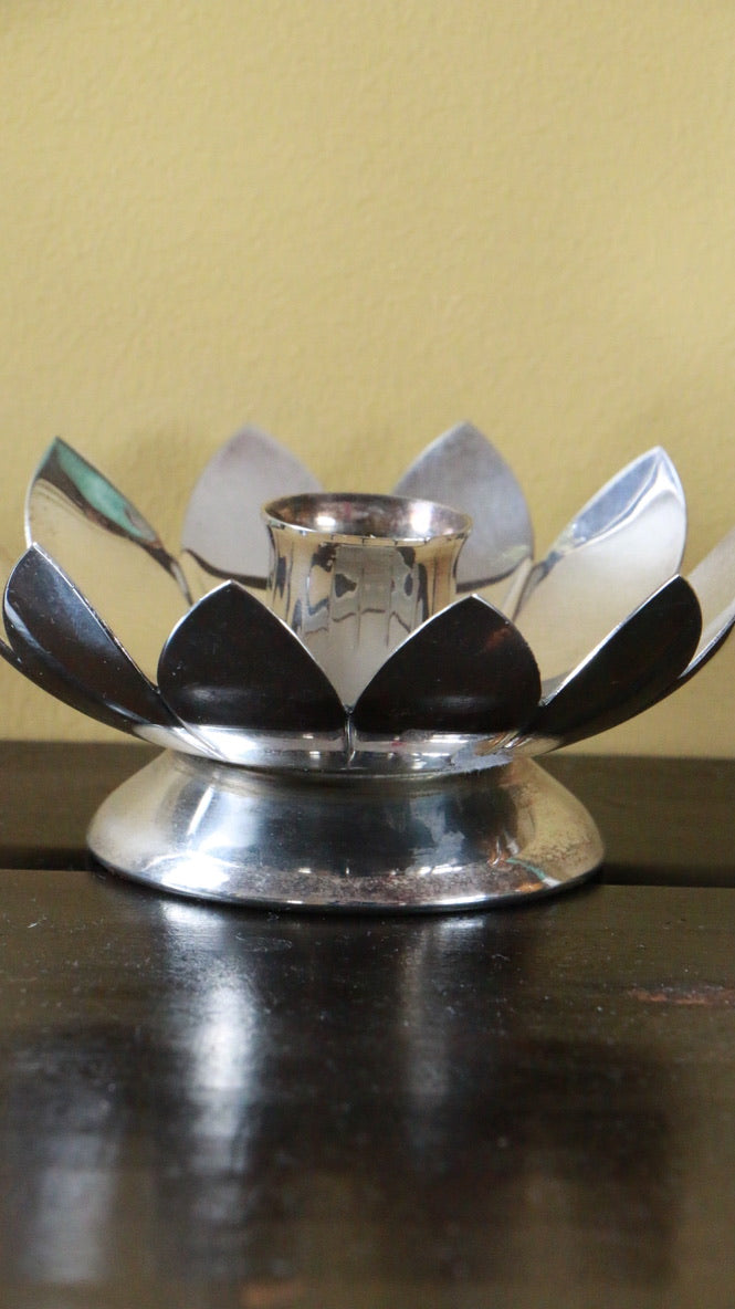 Vintage Silver-Plated Lotus Candle Holder