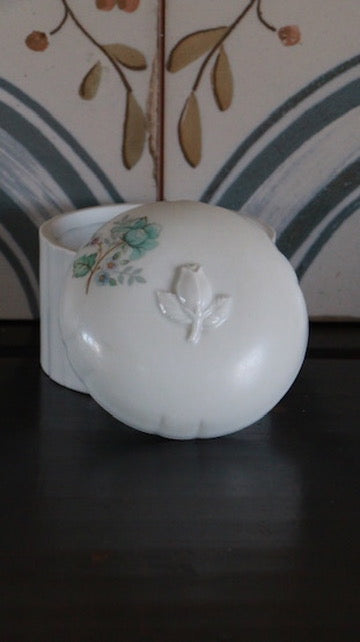 Vintage Elizabeth Arden Floral Japan Trinket Box