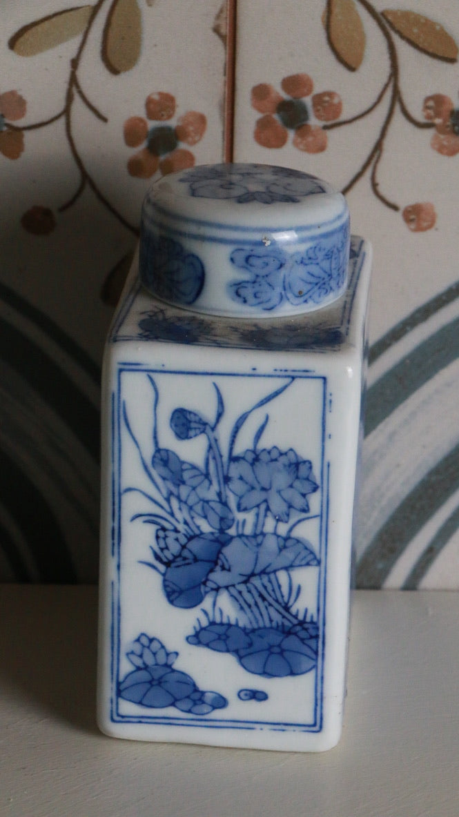 Vintage Chinoiserie Blue and White Ceramic Tea Caddy