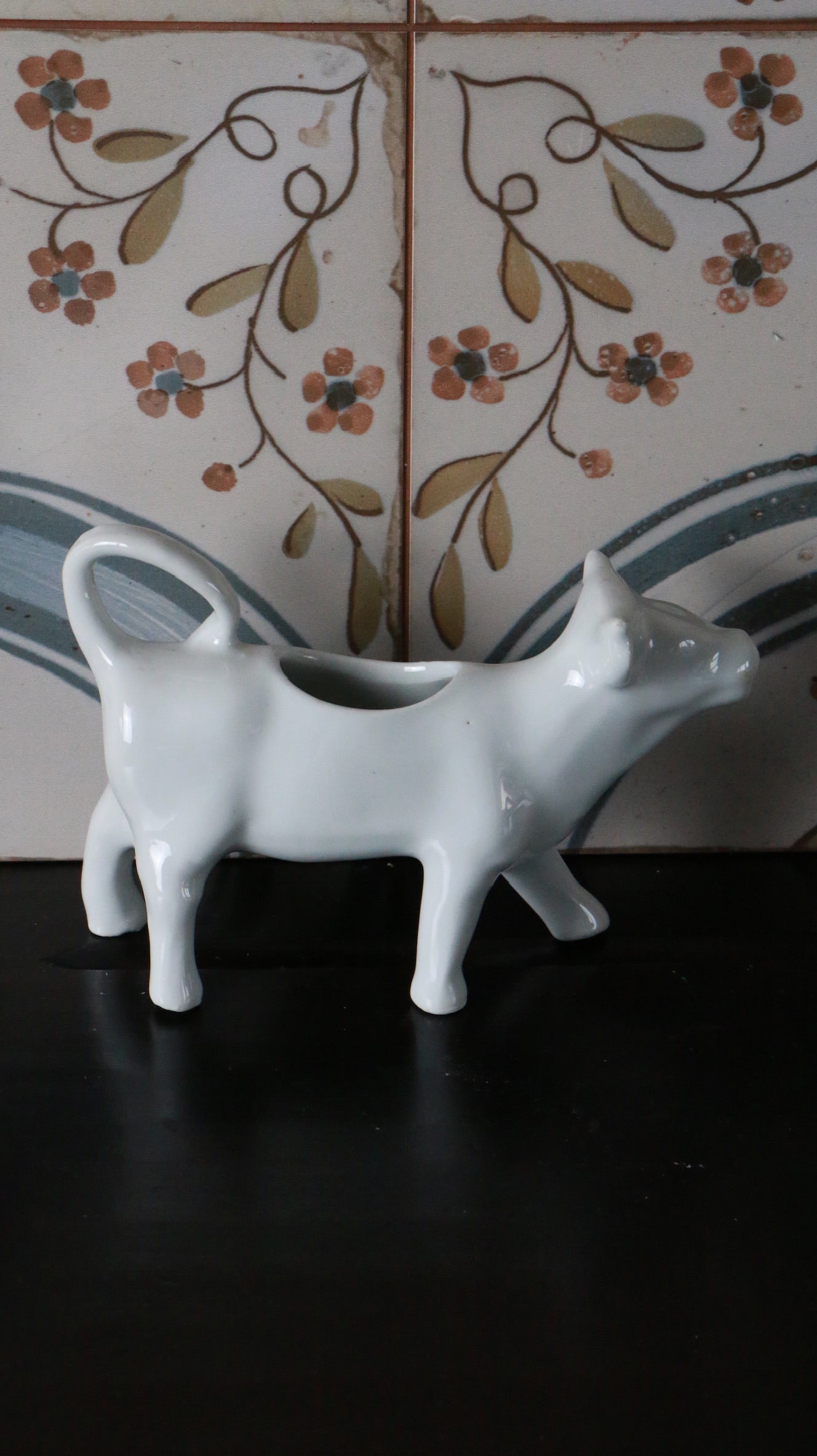 Vintage White Cow Porcelain Milk Jug Creamer Unsigned