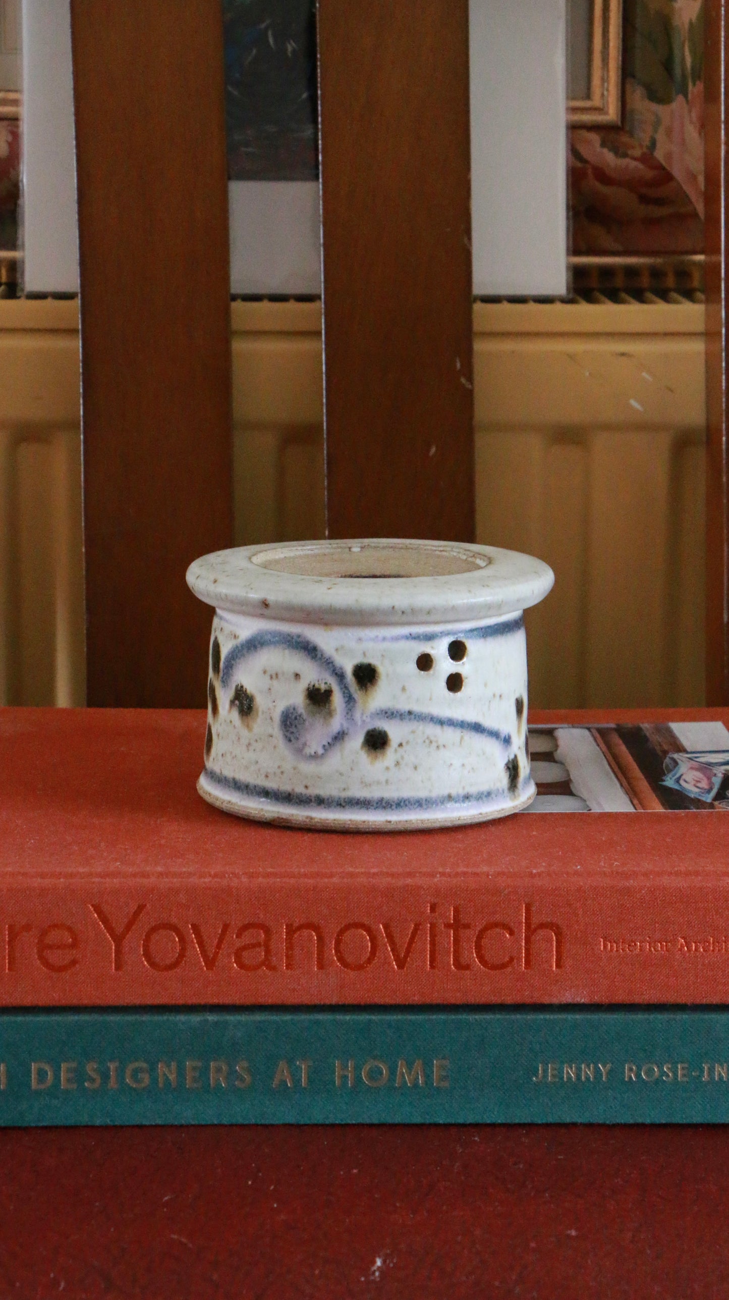 Vintage Rossmore Country Pottery Ceramic Warmer Stand