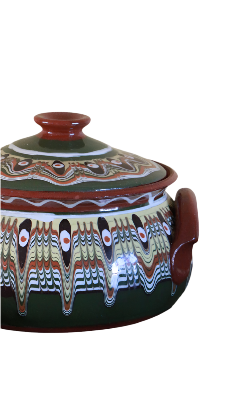 Vintage Bulgarian Folk Casserole Pot – Handcrafted Ceramic