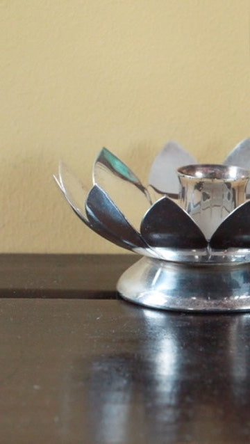 Vintage Silver-Plated Lotus Candle Holder
