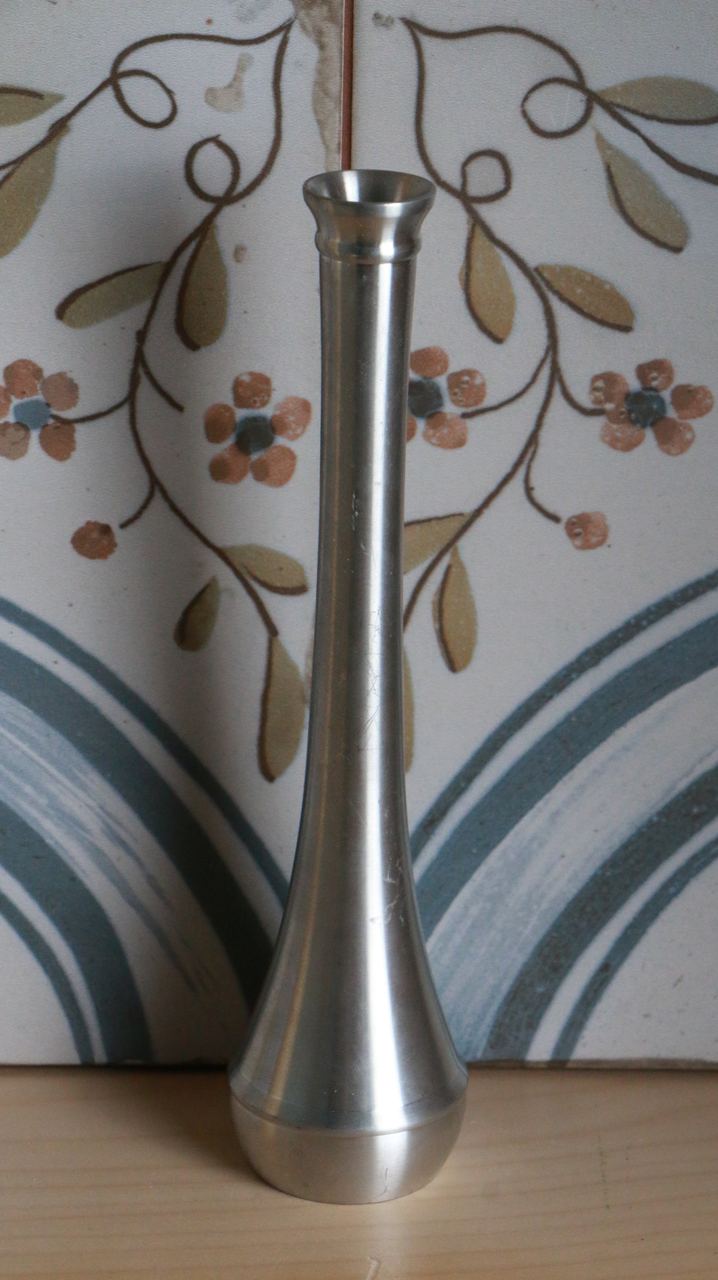 Vintage Pewter Bud Vase – Tumasek Pewter, Singapore