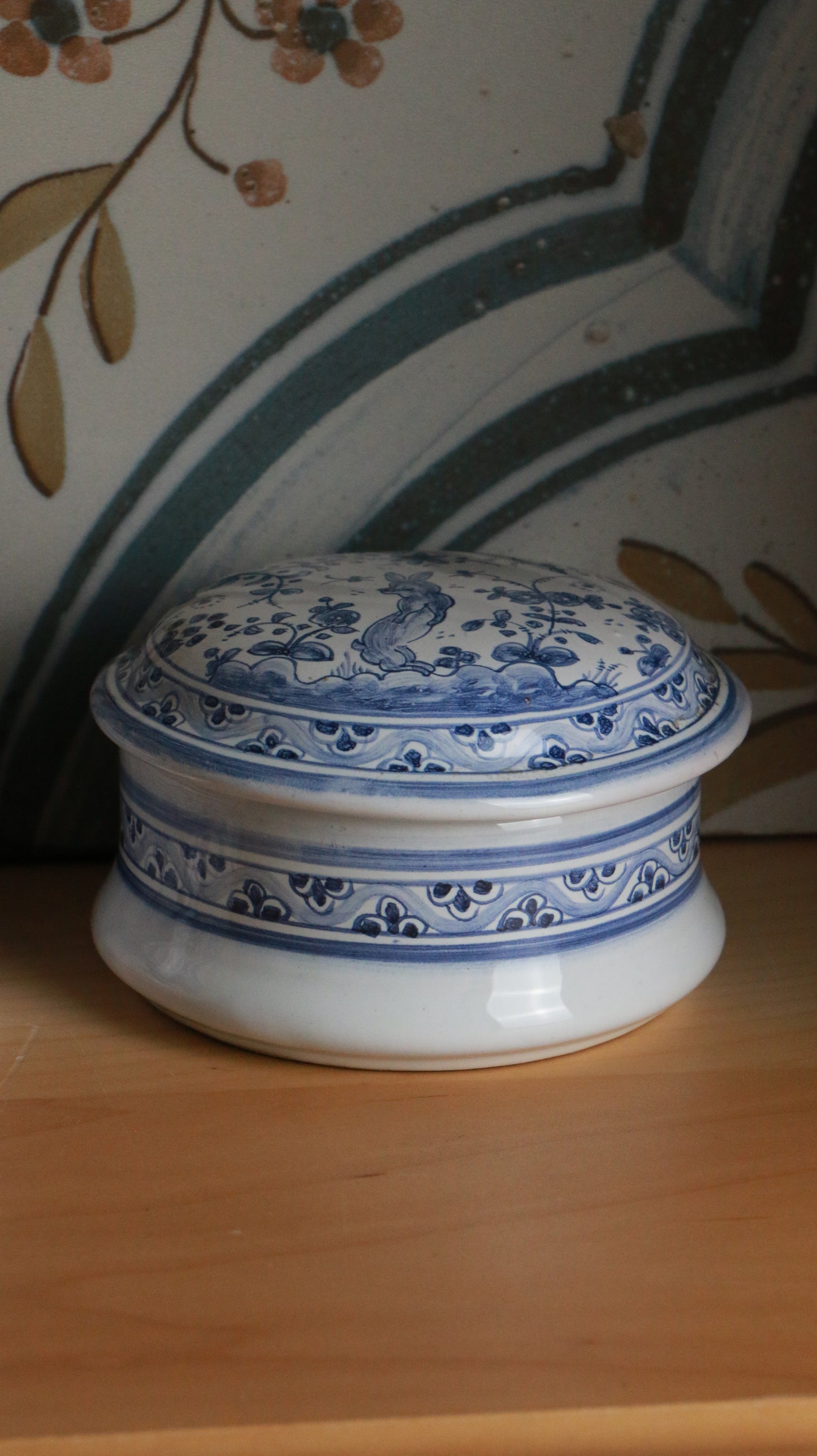 Pair of Hand-Painted Blue & White Lidded Portuguese Ceramic Boxes – Conimbriga, Séc. XVII