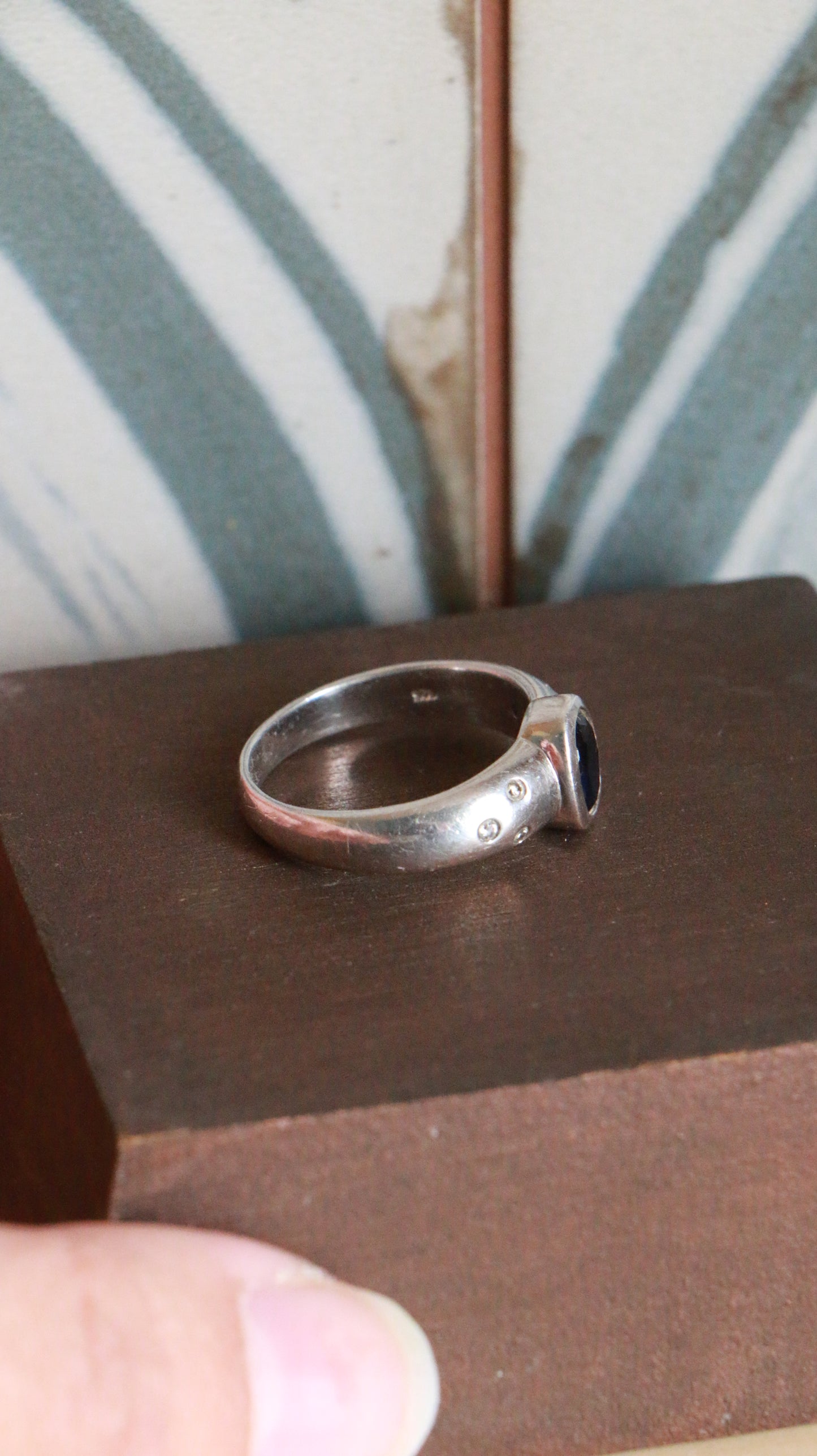 Vintage Sterling Silver Ring with Blue Sapphire & CZ Diamonds