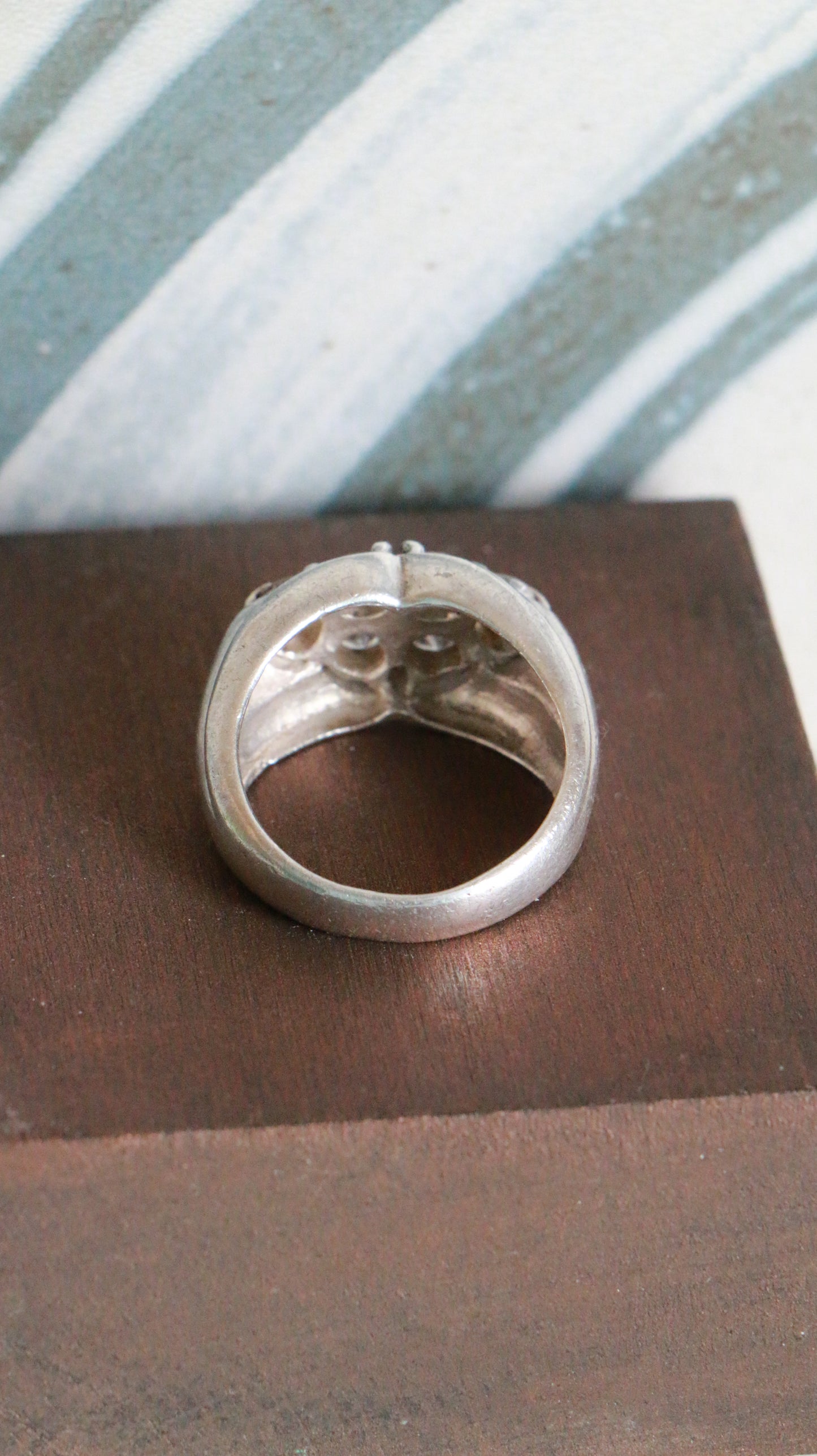 MARRAKESH EDIT - Vintage Sterling Silver Cluster Ring with Seven Clear Stones