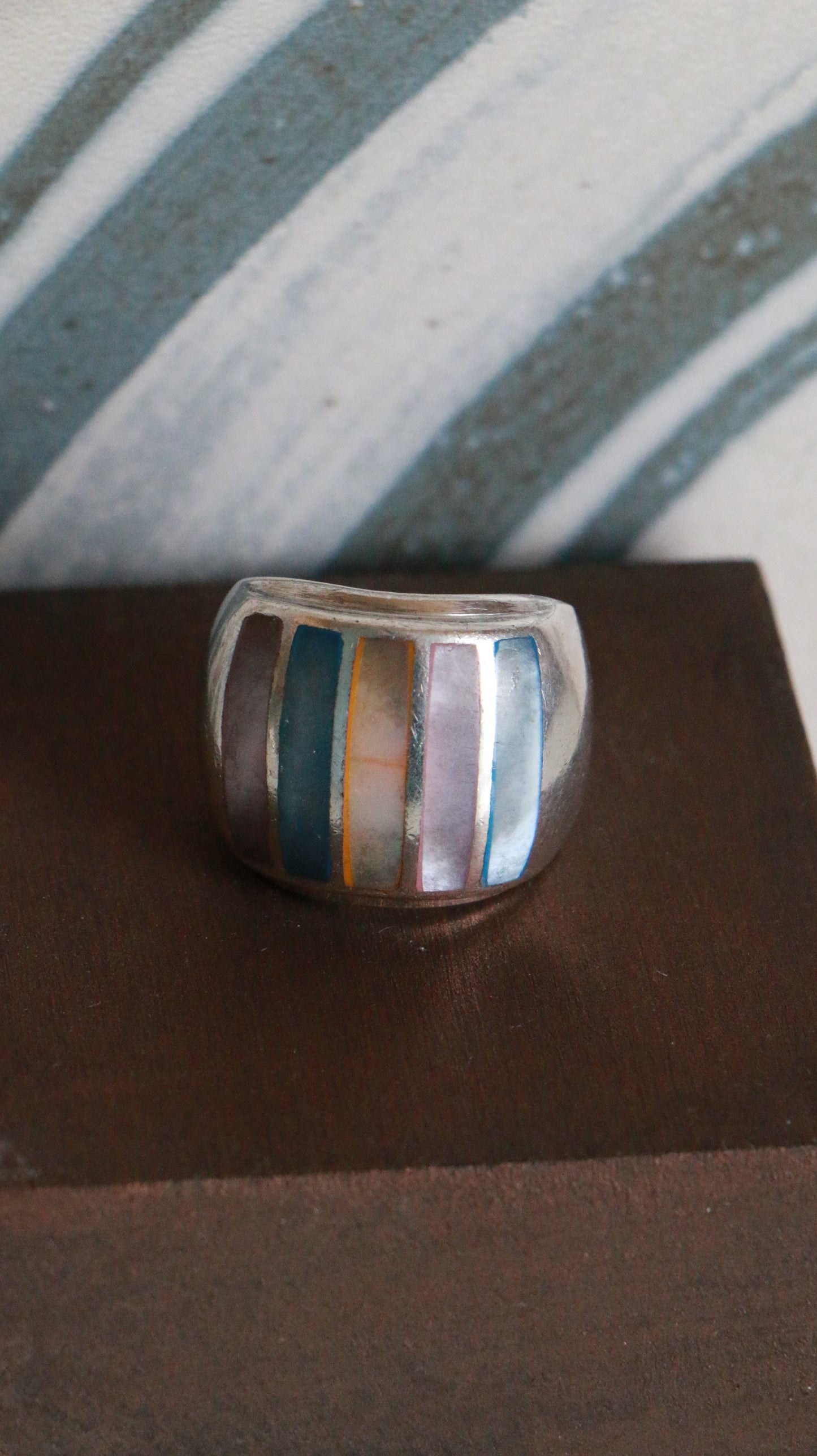MARRAKESH EDIT - Vintage Sterling Silver Multi Mother of Pearl Inlay Ring