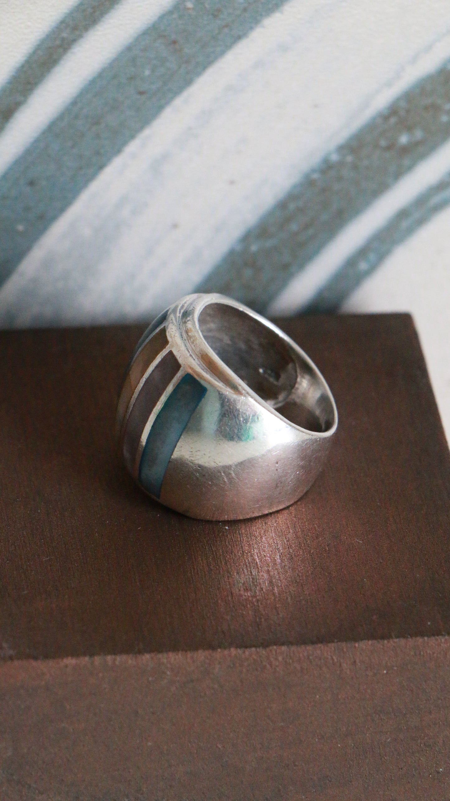MARRAKESH EDIT - Vintage Sterling Silver Multi Mother of Pearl Inlay Ring