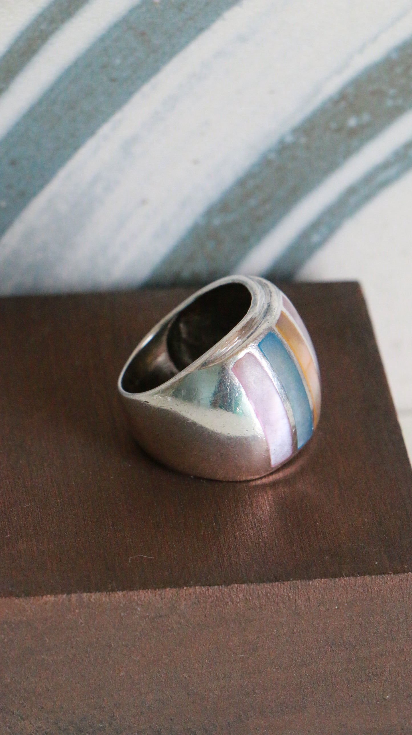 MARRAKESH EDIT - Vintage Sterling Silver Multi Mother of Pearl Inlay Ring