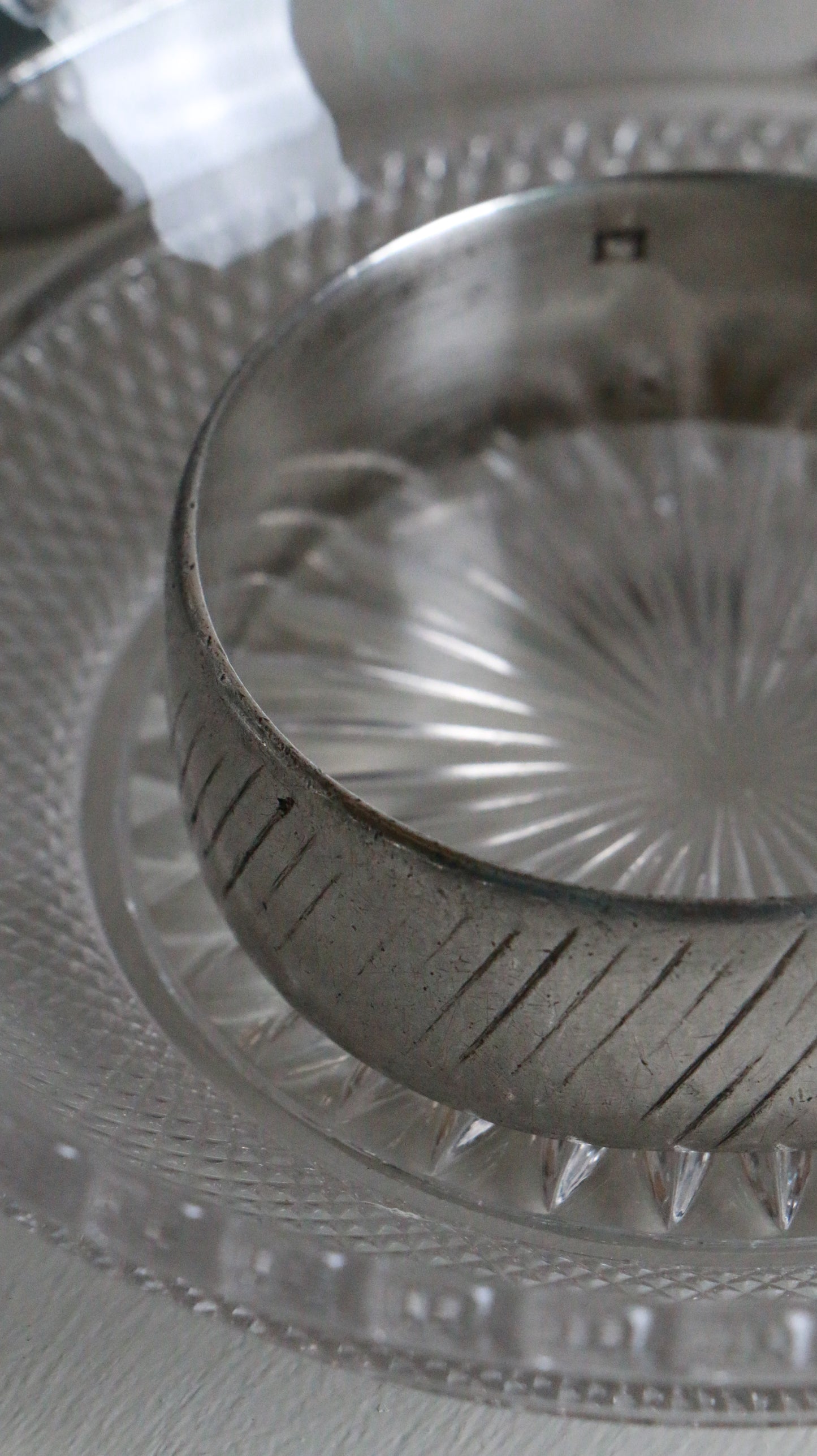 MARRAKESH EDIT - Vintage Moroccan Sterling Silver Bangle with Diagonal Engraving