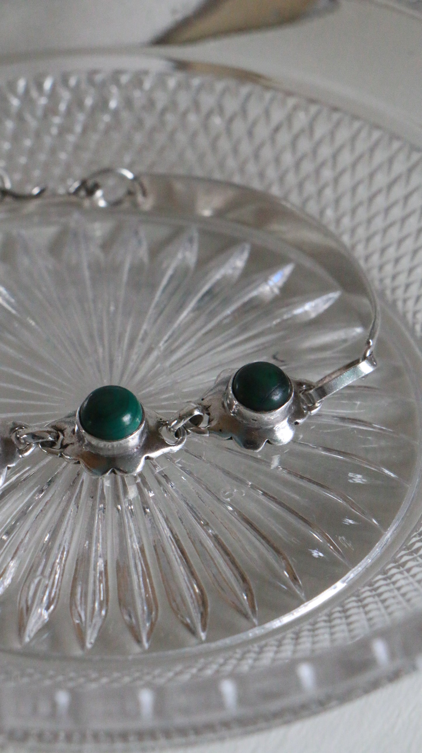 MARRAKESH EDIT - Vintage Sterling Silver Malachite Cabochon Bracelet