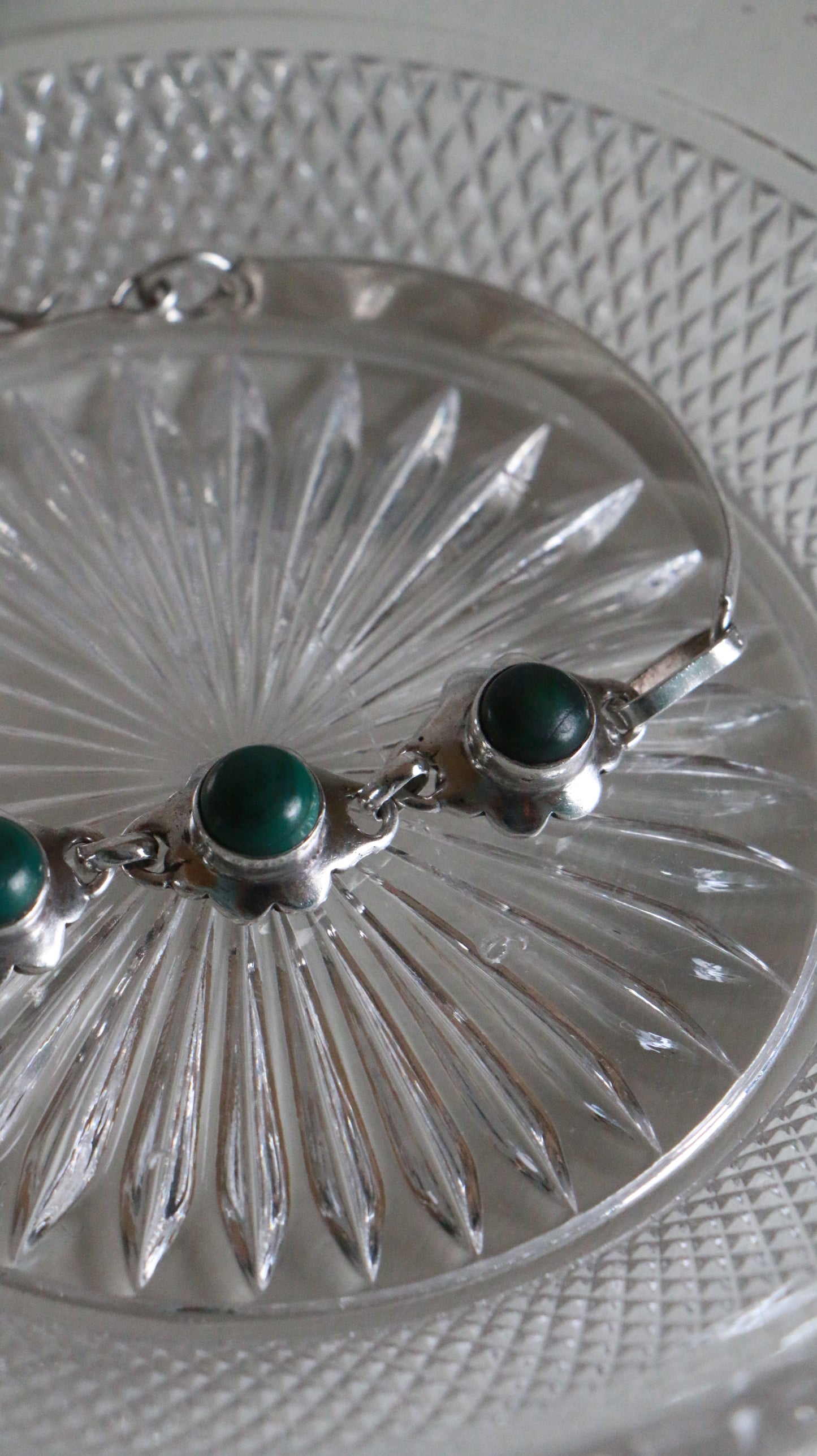 MARRAKESH EDIT - Vintage Sterling Silver Malachite Cabochon Bracelet