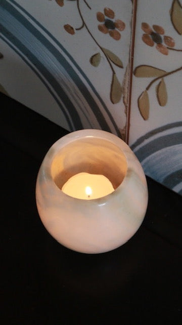 VINTAGE MARBLE ROUND TEALIGHT CANDLE HOLDER