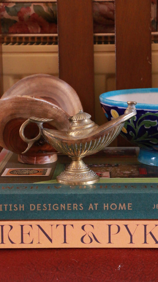 Vintage Brass Aladdin Oil Lamp