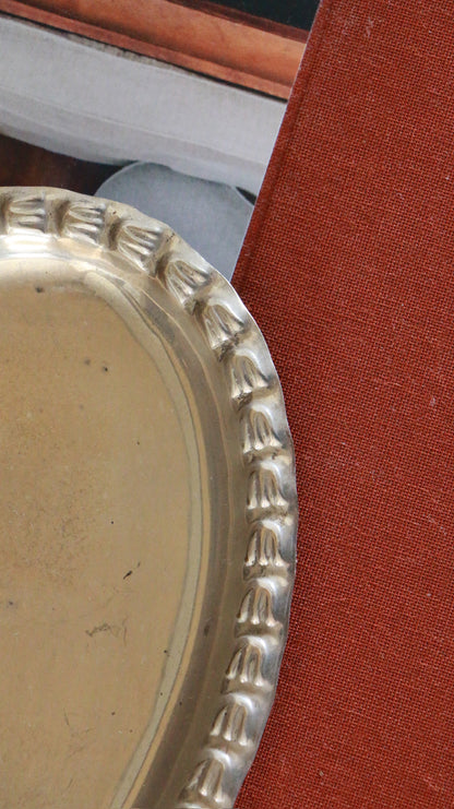 Vintage Silver‑Plated Oval Tray with Scalloped Edge