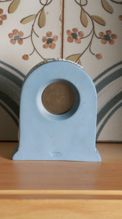 Vintage Wedgwood Jasperware Mantel Clock with White Relief Design – Blue & White