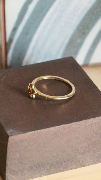 Modern Gold-Plated Sterling Silver Flower Diamond Ring