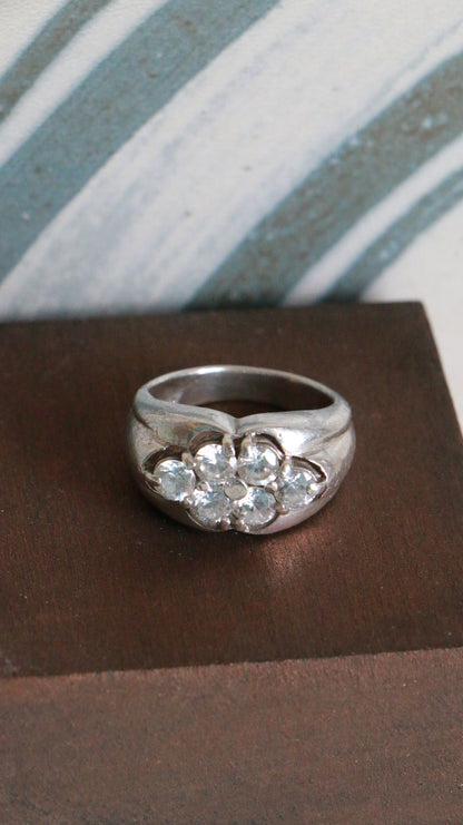 MARRAKESH EDIT - Vintage Sterling Silver Cluster Ring with Seven Clear Stones