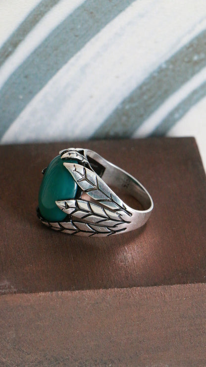 MARRAKESH EDIT - Vintage Sterling Silver Ring with Green Cabochon Agate Stone